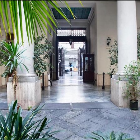 La Lepre Felice-Bovio Hotel Nápoles Exterior foto