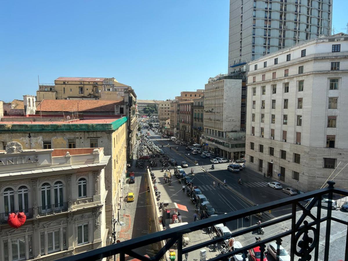 La Lepre Felice-Bovio Hotel Nápoles Exterior foto
