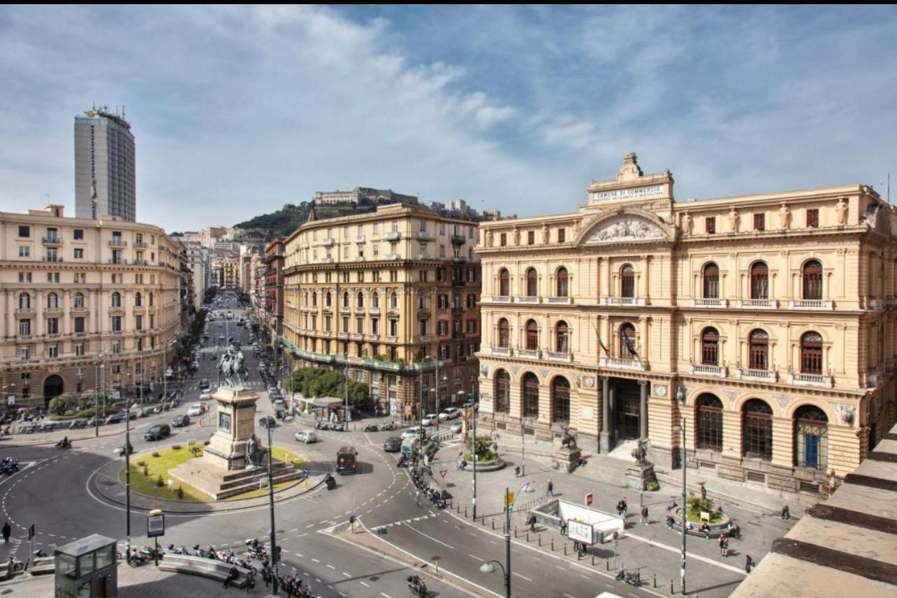 La Lepre Felice-Bovio Hotel Nápoles Exterior foto
