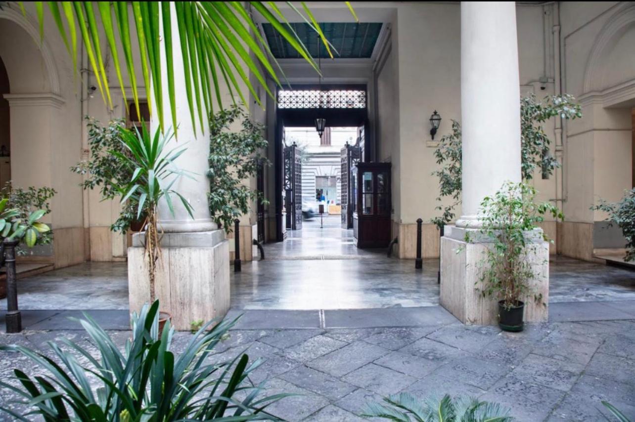 La Lepre Felice-Bovio Hotel Nápoles Exterior foto